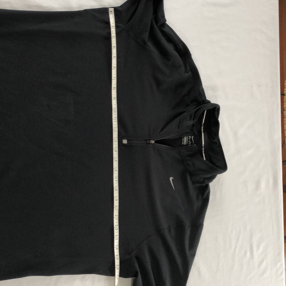 NIKE DRI-FIT BLACK JACKET WMN'S XXL. 1/4 ZIP. THUMB EXITS. - Picture 4 of 8